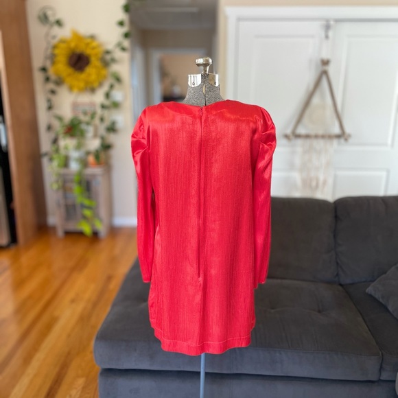 NWT NINE WEST BRIGHT SATIN RED LONG SLEEVE CREW NECK MINI DRESS 80s vibe - Picture 4 of 6